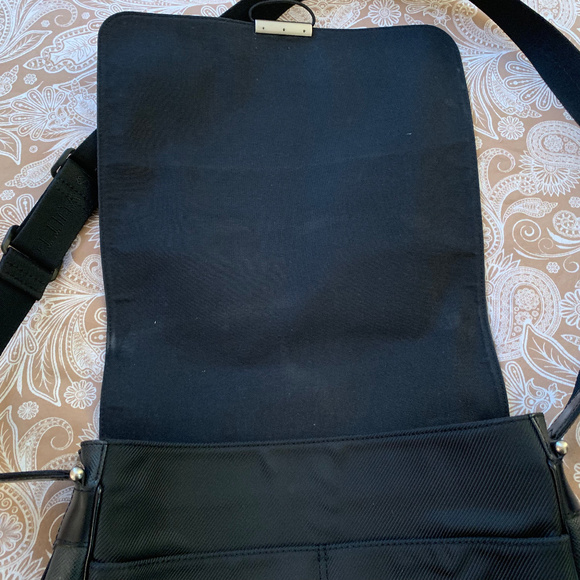 ****SOLD****Louis Vuitton Black Leather Messenger - Picture 4 of 9